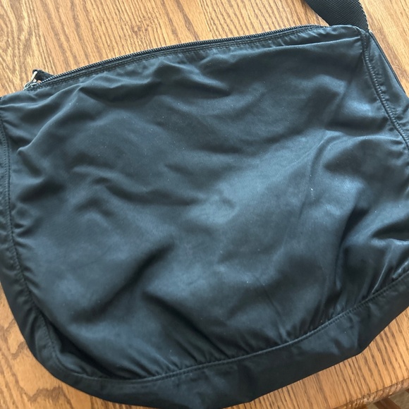 Prada bag authentic - Picture 3 of 3